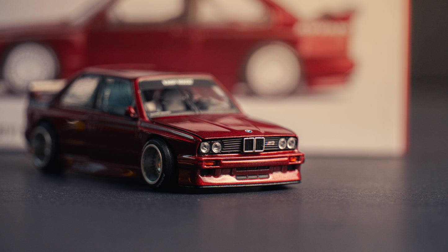 KaidoHouse x MiniGT 1:64 / BMW M3 (E30) Kaido GT V1 – M Red