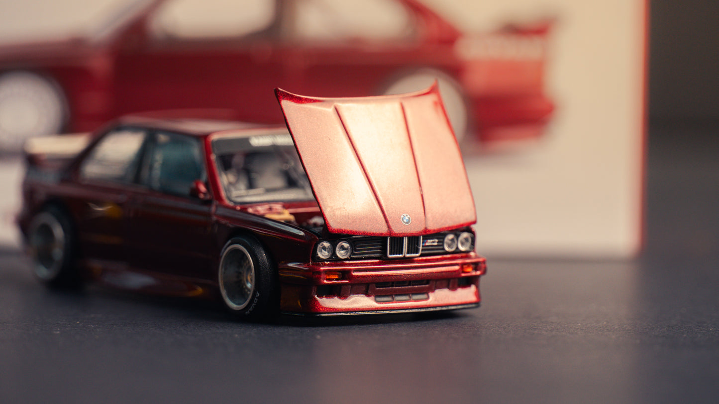 KaidoHouse x MiniGT 1:64 / BMW M3 (E30) Kaido GT V1 – M Red